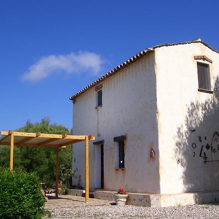 Antica Casa Dei Contadini Di Orosei Villa Exterior photo