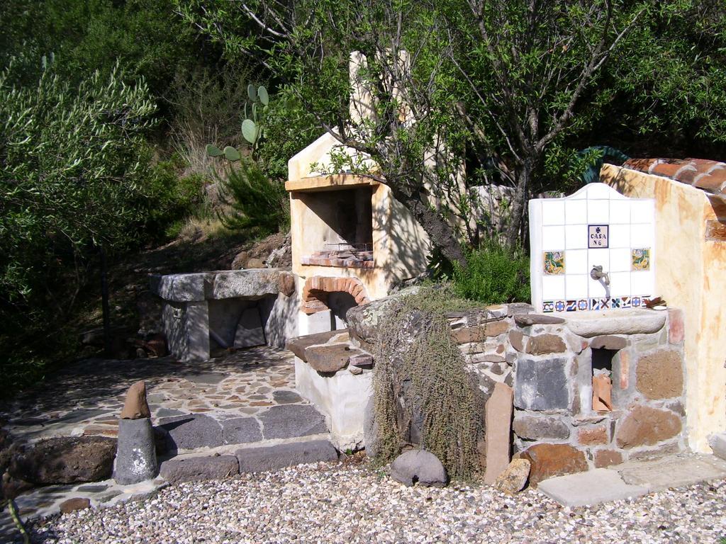 Antica Casa Dei Contadini Di Orosei Villa Exterior photo